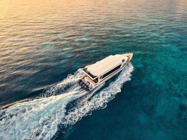 Jumeirah Olhahali Island — photo 9