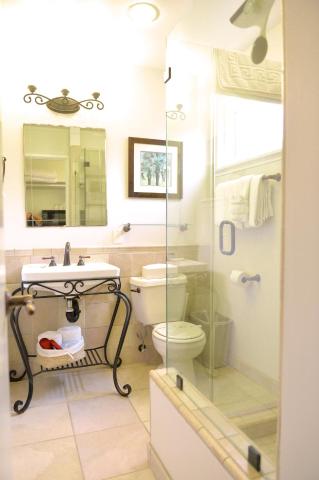 Crown City Inn Coronado — photo 10