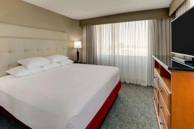 Drury Inn & Suites Phoenix Airport — photo 15