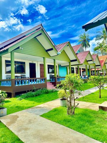Lanta L.D. Beach Bungalow — photo 22
