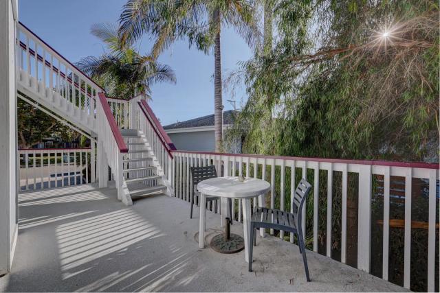 Pelican Cove Inn — photo 24