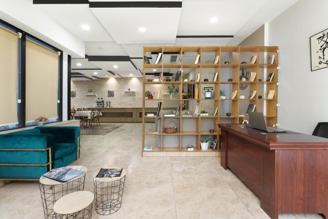 Iveria Inn Hotel — photo 20