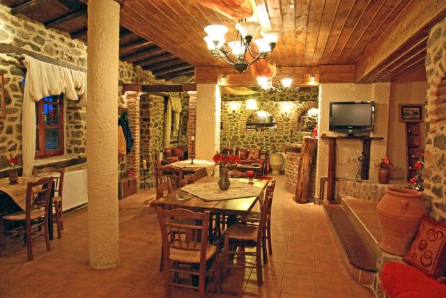 Iaspis Guesthouse — photo 1