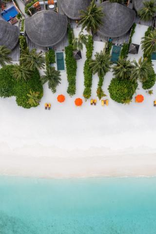 Beach Family Infinity Pool Villa — Angsana Velavaru