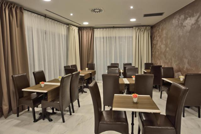 Hotel Luxor Florence — photo 24