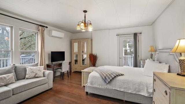 Greenbriar Inn — photo 5