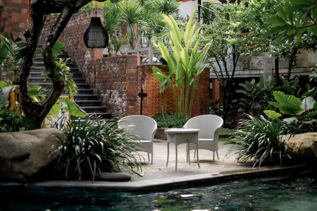 Fourteen Roses Boutique Hotel, Kuta — photo 20