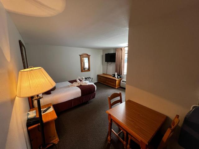 Alpine Motel — photo 21