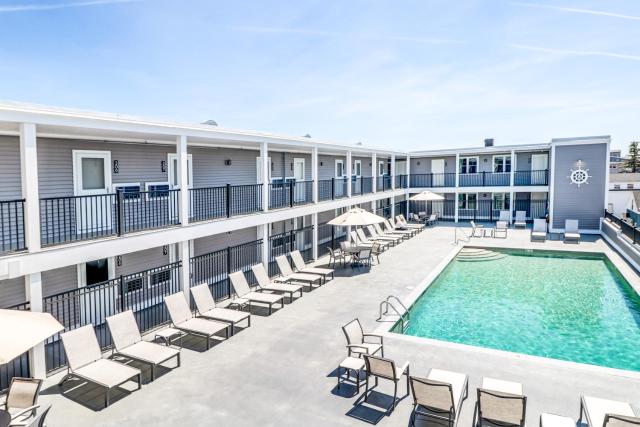 Atlantic Oceanfront Hotel, Wells Beach — photo 20