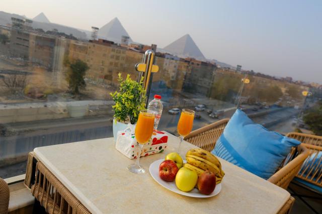 Diamond Pyramids View Inn — photo 24