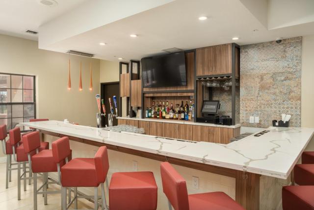 Hilton Garden Inn Phoenix Airport — photo 5