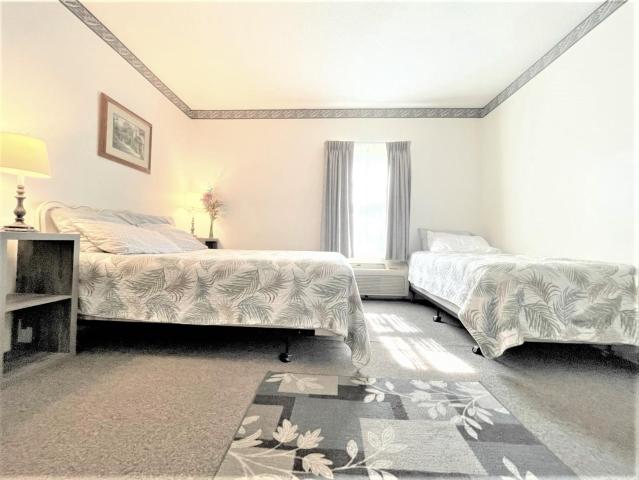 Bittersweet Inn — photo 2