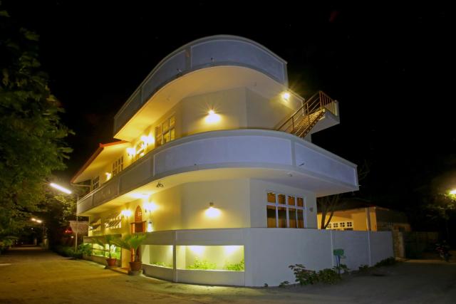 Hanifaru Transit Inn — photo 8