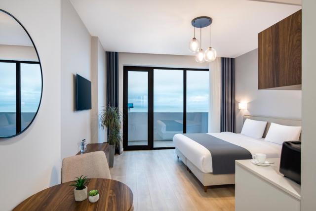 STEPS Batumi Hotel & Suites — photo 2