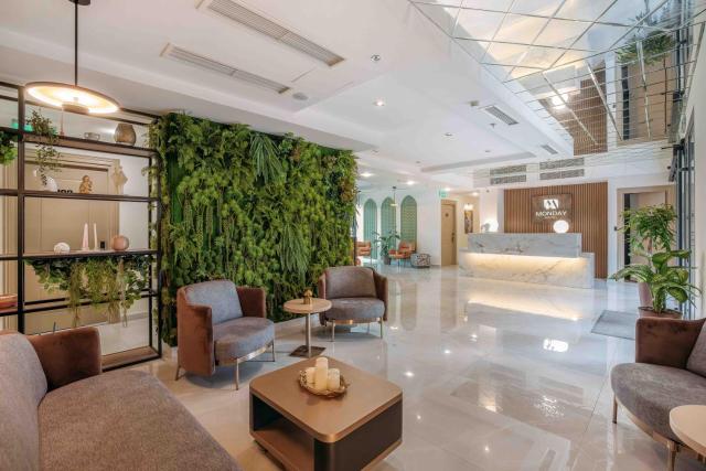 Hotel Monday by DNT Group — photo 1
