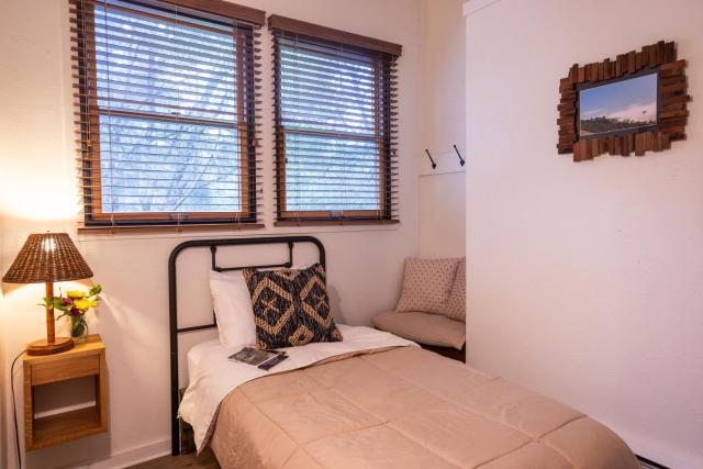 Anderson Valley Inn — photo 19