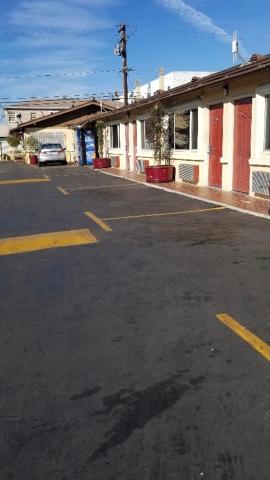 Hollywood Park Motel — photo 6