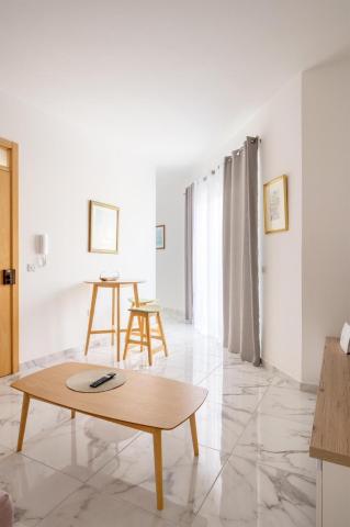 Msida Central Suites - EMMNIC Court — photo 23