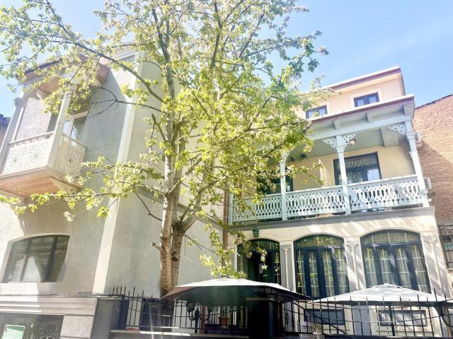 34 Silver Rooms — photo 1