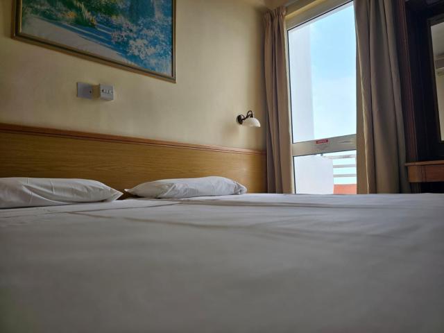 Ambassador Hotel — photo 9
