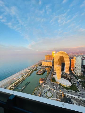 Family Room with Sea View — Luxury View Hotel