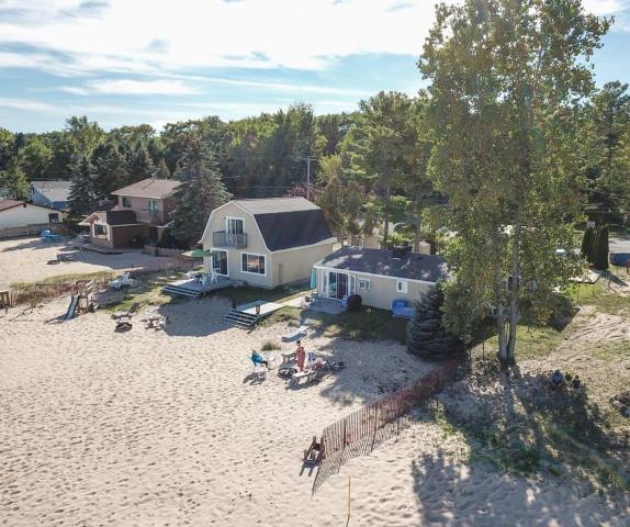 Beach Club of Oscoda — photo 16