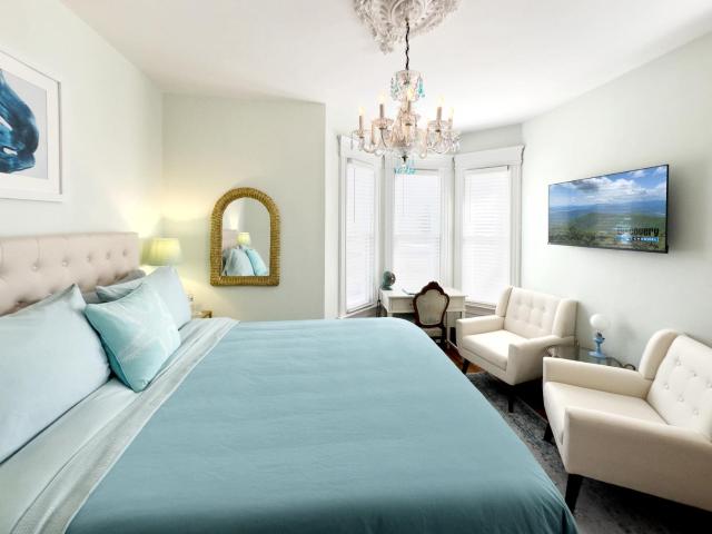 Shadowcrest Guest House — photo 19