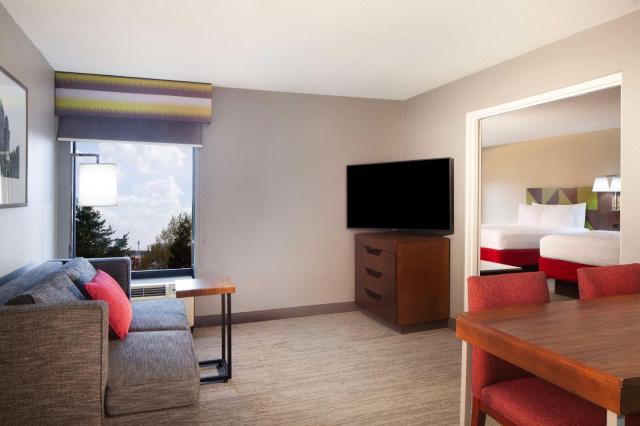 Hampton Inn & Suites-Atlanta Airport North-I-85 — photo 15