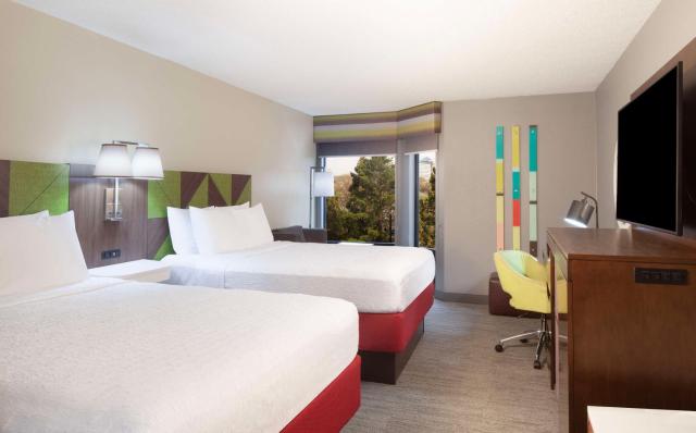 Hampton Inn & Suites-Atlanta Airport North-I-85 — photo 21