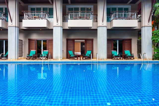 Thanthip Beach Resort Patong — photo 22