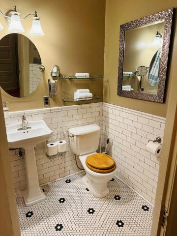 The Gibson Mansion Bed and Breakfast — photo 24