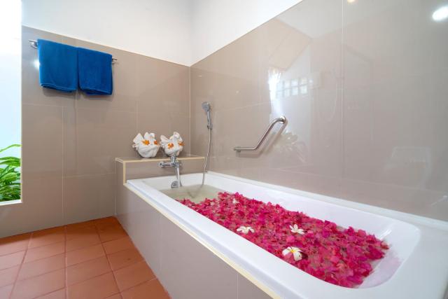 Friendship Beach Resort & Atmanjai Wellness Centre — photo 17