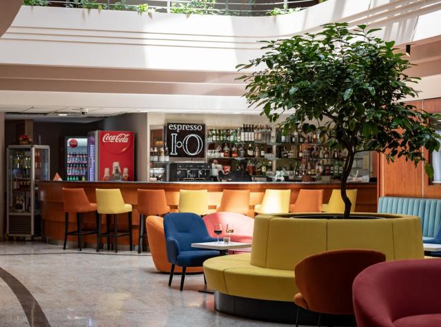 Airport Hotel Budapest — photo 11