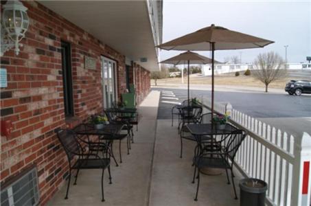 Twelve Oaks Inn — photo 7