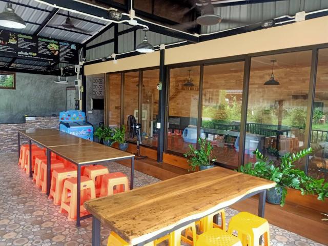 Khumkatang Resort & Restaurant — photo 11