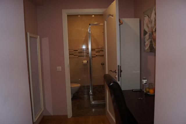 EU Guesthouse — photo 11