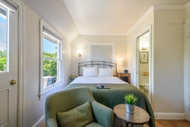 Cedar Gables Inn — photo 9