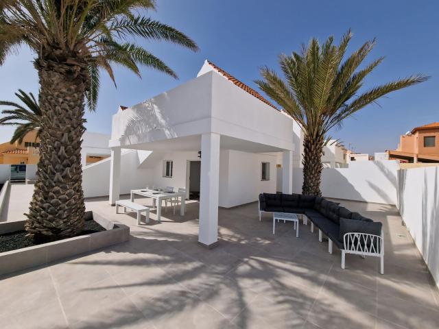 Hoy Caleta Apartments — photo 16