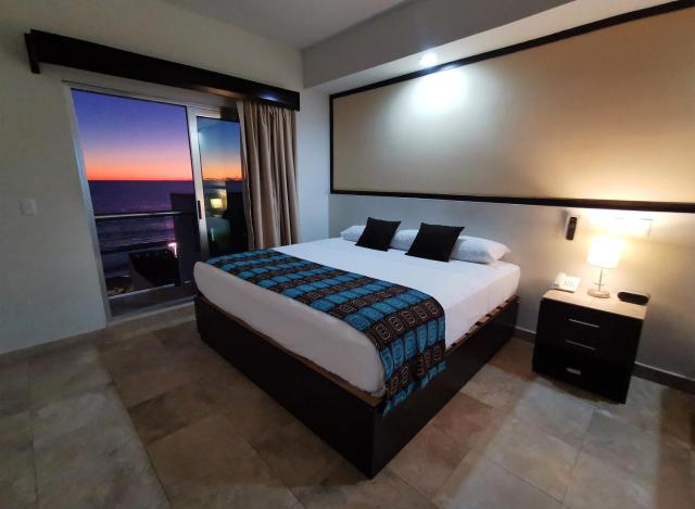 Coral Island Beach View Hotel — photo 7