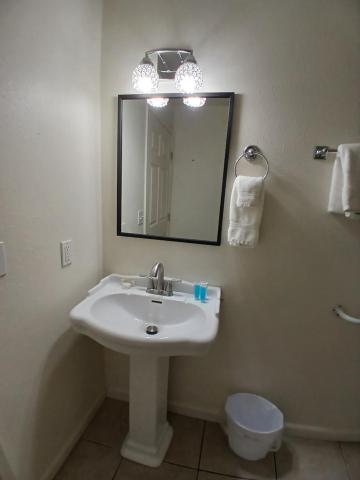 Silver Lakes Inn — photo 12