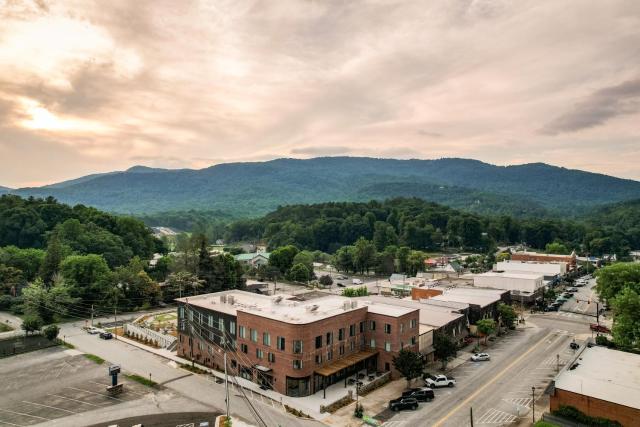 Bridge Creek Inn — photo 1