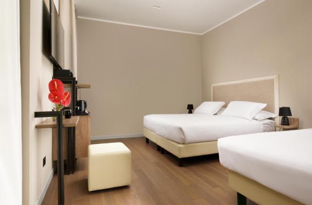 Essence Hotel — photo 15