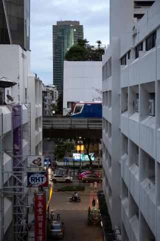 Nantra Silom — photo 9