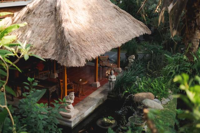 Fourteen Roses Boutique Hotel, Kuta — photo 19