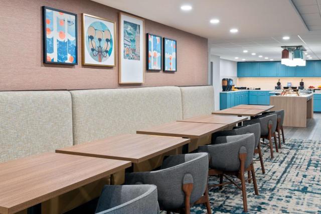 Homewood Suites by Hilton Buffalo/Airport — photo 8