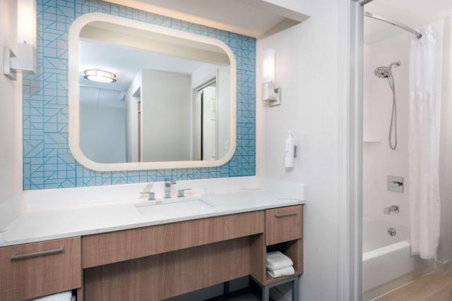 Homewood Suites by Hilton Buffalo/Airport — photo 3