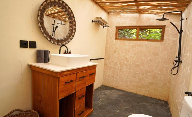Rumah Bambu Gladek Tiga — photo 16
