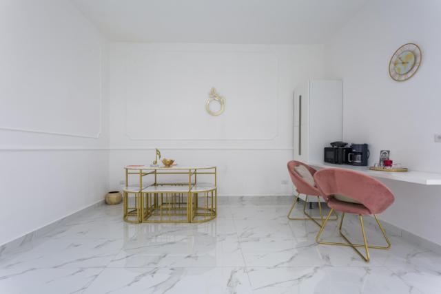 Golden Suites by Dimorra — photo 1