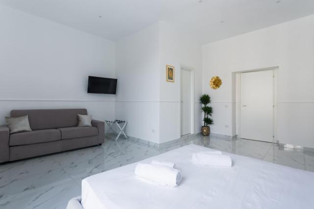 Golden Suites by Dimorra — photo 21