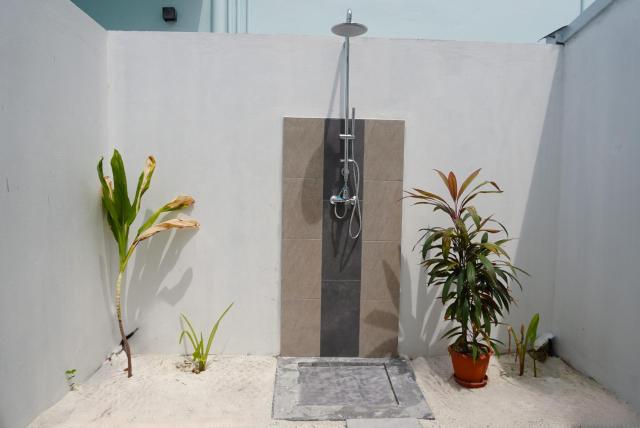 Dhigurah Retreat Beach — photo 14